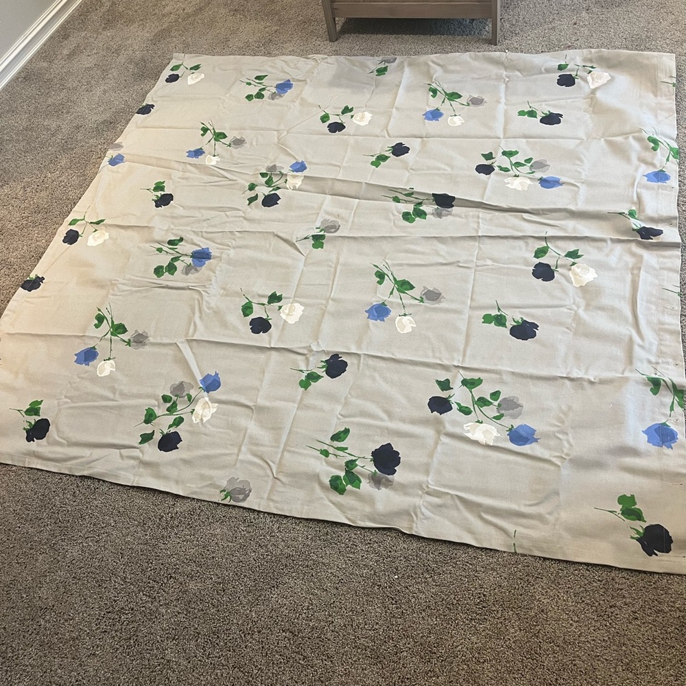 EUC Kate Spade shower curtain